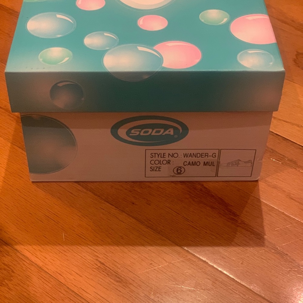 SODA camo sneakers